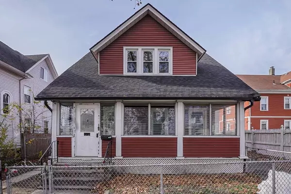 18 Sycamore St, Springfield, MA 01109