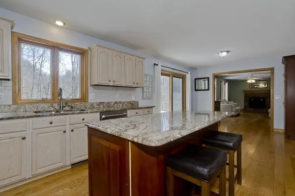 198 Hillside Rd, Southwick, MA 01077