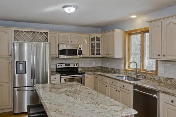 198 Hillside Rd, Southwick, MA 01077