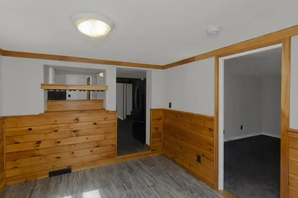 3 Field St, Southwick, MA 01077
