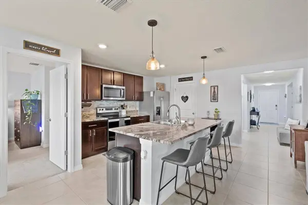 16746 PARKER RIVER ST, Wimauma, FL 33598