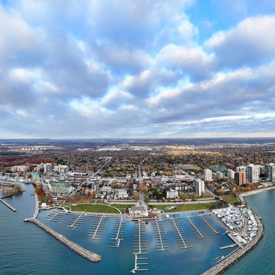 Downtown Oakville waterfront