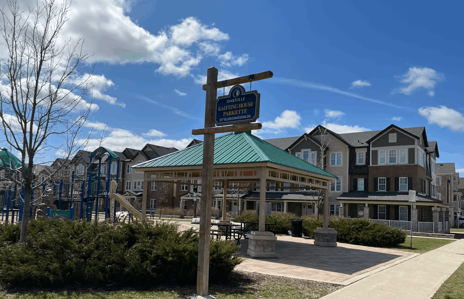 Sixteen Hollow, Oakville