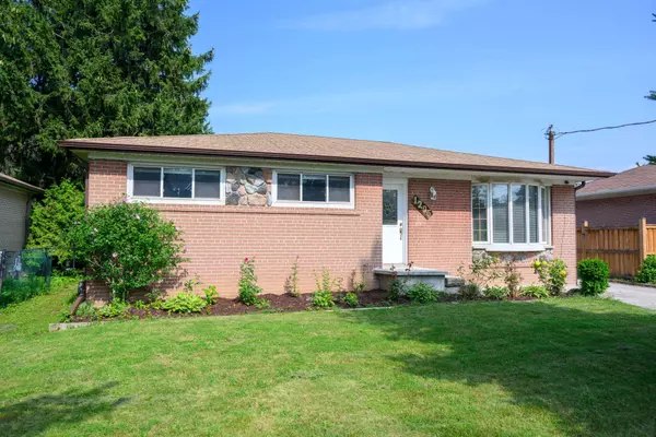 1295 Pinegrove RD #Lower, Oakville, ON L6L 2X2