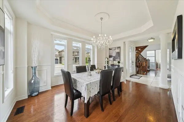 3150 Trailside DR, Oakville, ON L6M 0P6