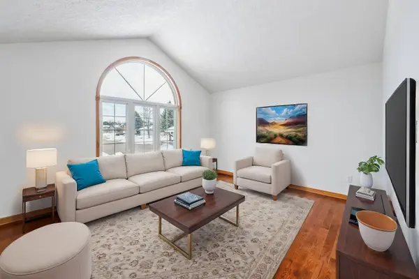 82 Whitlaw WAY, Brant, ON N3L 4B5