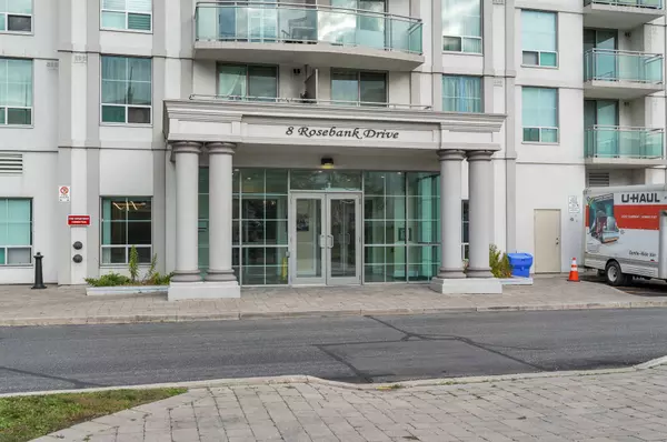 8 Rosebank DR #2E, Toronto E11, ON M1B 5Z3