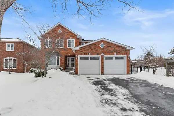 1150 Creekside DR, Oakville, ON L6H 4Z4