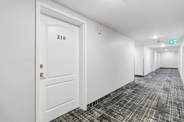 1450 Main ST E #210, Milton, ON L9T 8W4