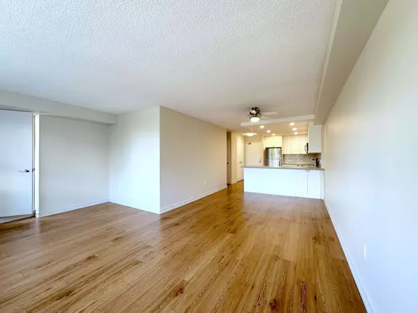 190 Clark BLVD #311, Brampton, ON L6T 4A8