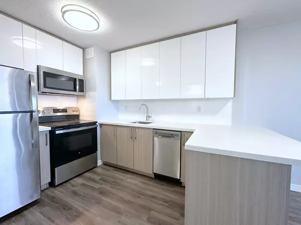 275 Main ST #2308, Toronto E02, ON M4C 4X4