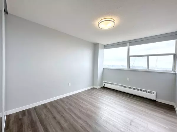 265 Main ST #2301, Toronto E02, ON M4C 4X3