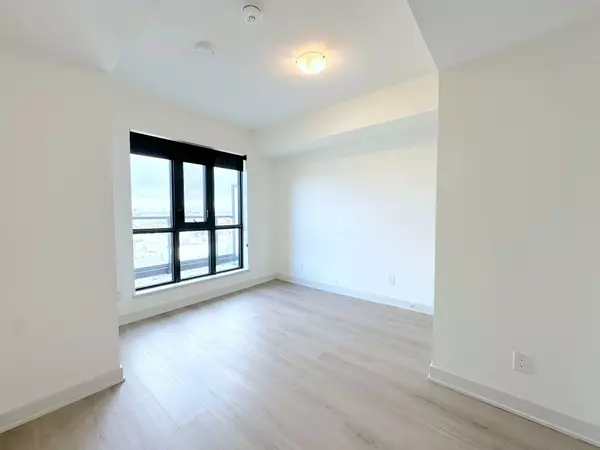 3385 Dundas ST W #708, Toronto W02, ON M6S 2S2