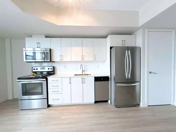 763 Woodbine AVE #603, Toronto E02, ON M4E 2J4