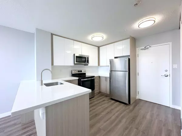 265 Main ST #107, Toronto E02, ON M4C 4X3