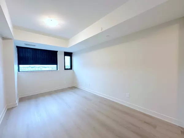 3385 Dundas ST W #410, Toronto W02, ON M6S 2S2