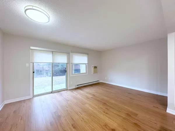 2605F Battleford RD, Mississauga, ON L5N 3S4