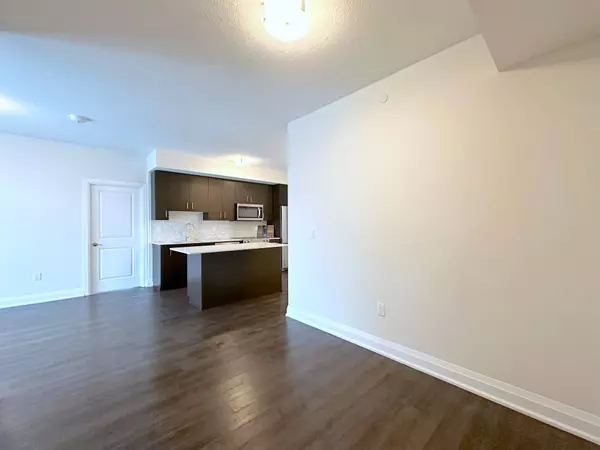 2333 Taunton RD #315, Oakville, ON L6H 0N5