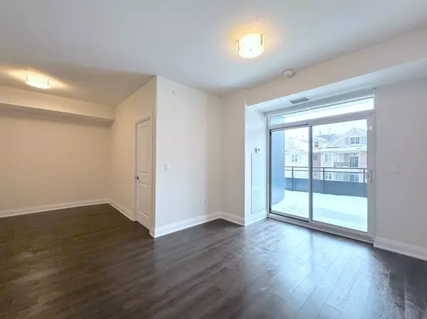 2333 Taunton RD #315, Oakville, ON L6H 0N5