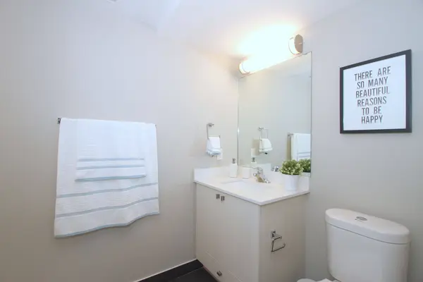 282 Bleecker ST, Toronto C08, ON M4X 0A2