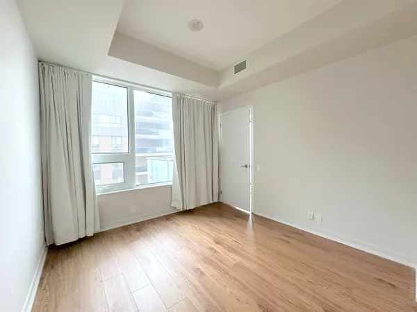 188 Clark BLVD #1003, Brampton, ON L6T 0J2