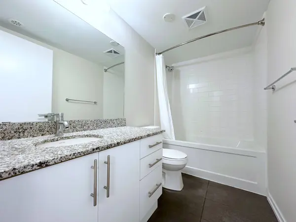 35 Valley Woods RD #513, Toronto C13, ON M3A 2R5