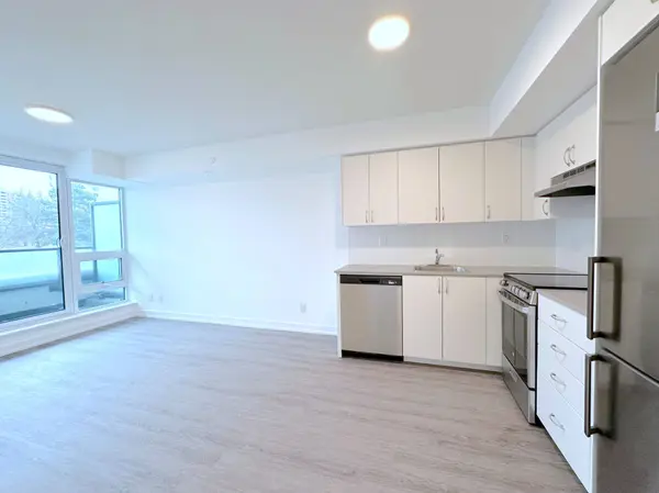 2 River Plate ST #203, Ajax, ON L1S 0G6