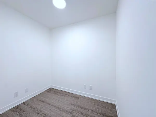 2 River Plate ST #203, Ajax, ON L1S 0G6