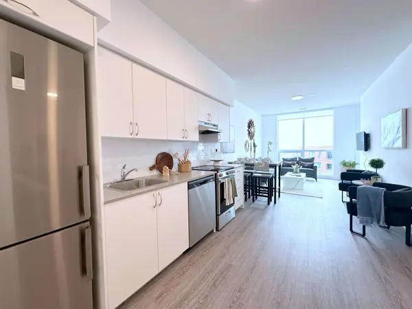 25 Kitney DR #323, Ajax, ON L1S 4S4