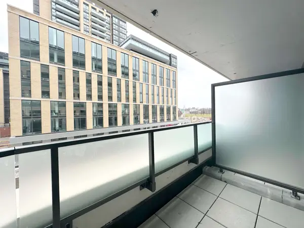 25 Kitney DR #205, Ajax, ON L1S 4S4