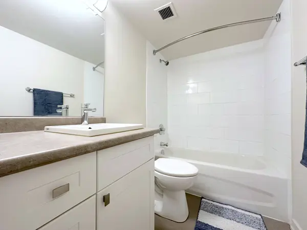 30 Denton AVE #2201, Toronto E06, ON M1L 4P2