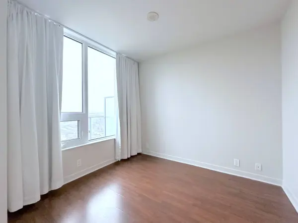 188 Clark BLVD #2512, Brampton, ON L6T 0J2