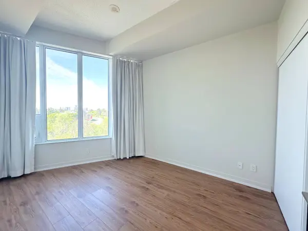 188 Clark BLVD #407, Brampton, ON L6T 0J2