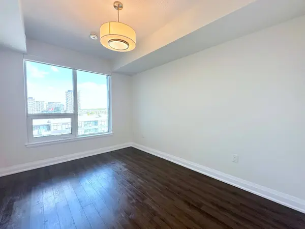 2333 Taunton RD #901, Oakville, ON L6H 0N5