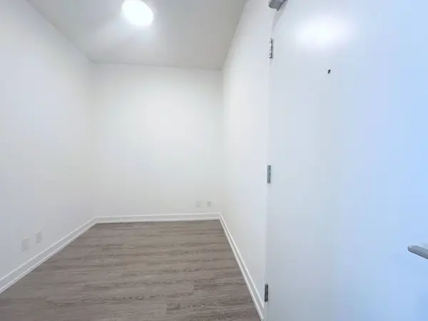 2 River Plate ST #1001, Ajax, ON L1S 0G6