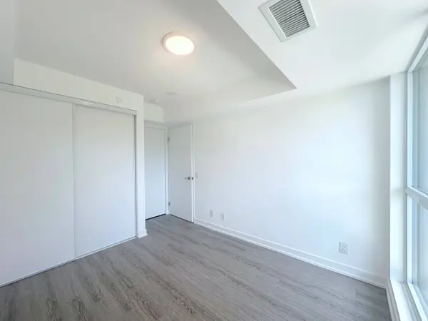 2 River Plate ST #307, Ajax, ON L1S 0G6