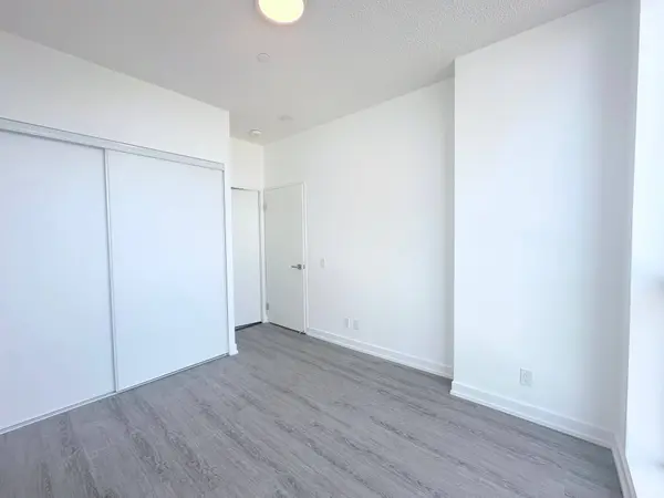 2 River Plate ST #1001, Ajax, ON L1S 0G6