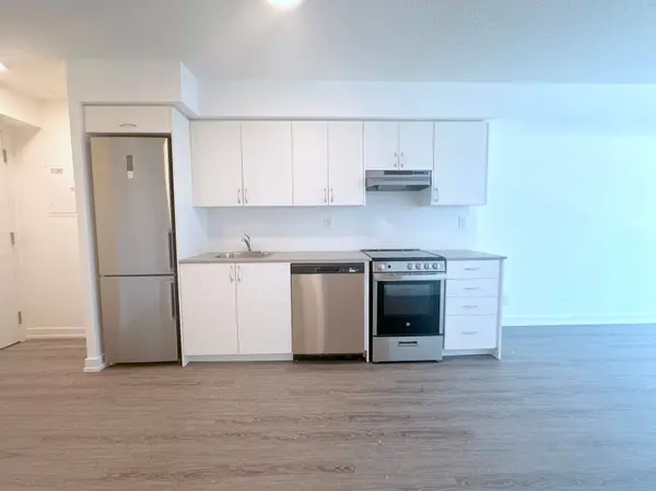 25 Kitney DR #423, Ajax, ON L1S 4S4