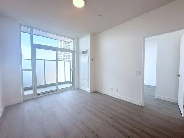 2 River Plate ST #1001, Ajax, ON L1S 0G6