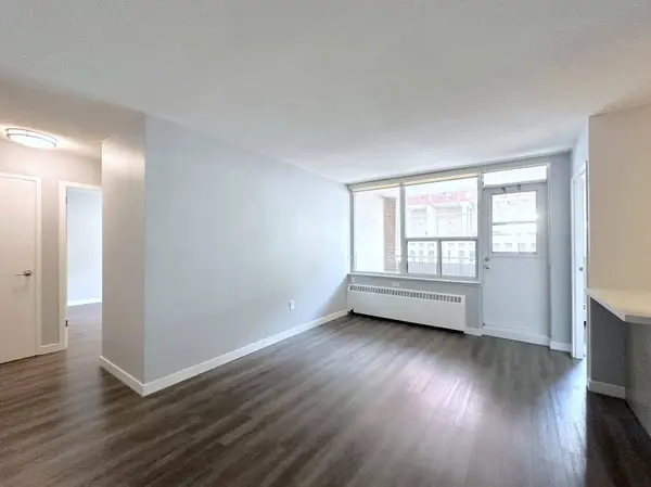265 Main ST #303, Toronto E02, ON M4C 4X3