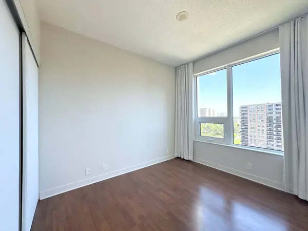 188 Clark BLVD #1002, Brampton, ON L6T 0J2