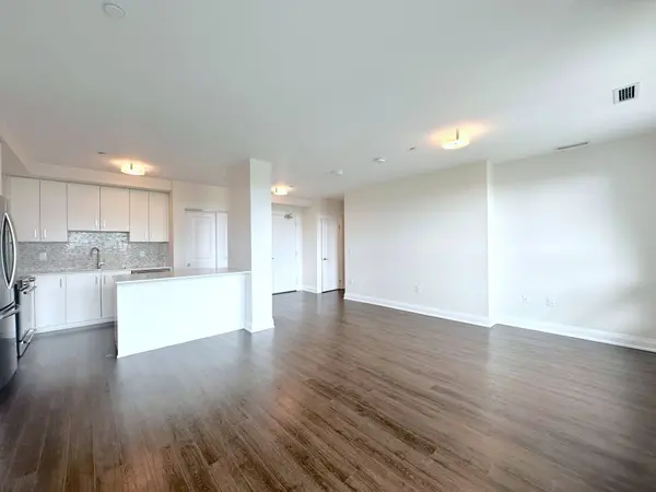2333 Taunton RD #734, Oakville, ON L6H 0N5