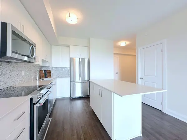 2333 Taunton RD #411, Oakville, ON L6H 0N5