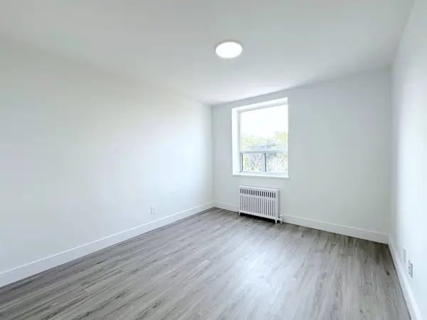79 Jameson AVE #301, Toronto W01, ON M6K 2V3