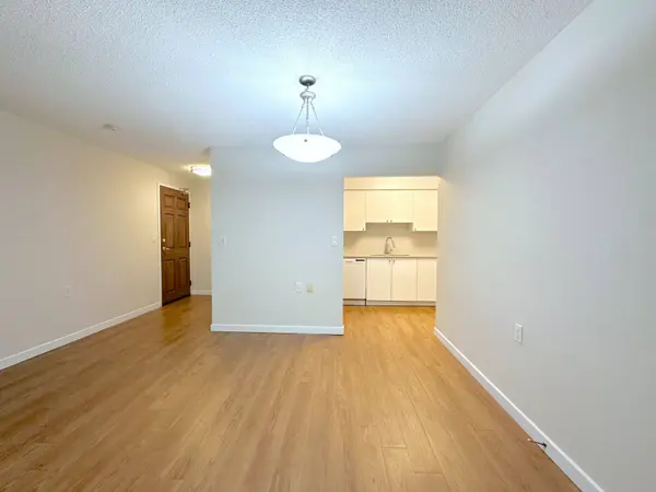 268 Merton ST #205, Toronto C10, ON M4S 1A9