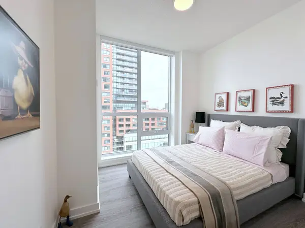 25 Kitney DR #309, Ajax, ON L1S 4S4
