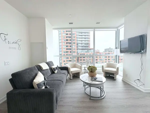 25 Kitney DR #309, Ajax, ON L1S 4S4