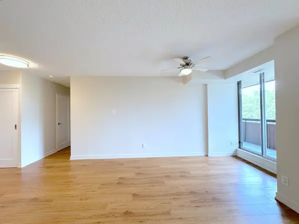 165 La Rose AVE #508, Toronto W09, ON M9P 3S9