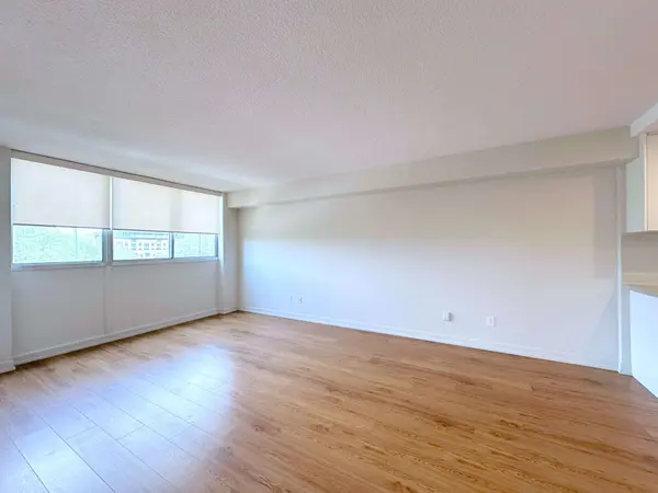 165 La Rose AVE #508, Toronto W09, ON M9P 3S9