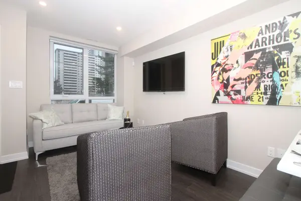 280 Bleecker ST, Toronto C08, ON M4X 1M1